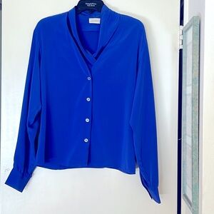 Vintage Liz Claiborne ladies vibrant and rich blue dress blouse.